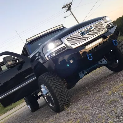 GMC 1500 2003-2007 with CLASSIC FRONT W.I.Y.KIT STANDARD installed