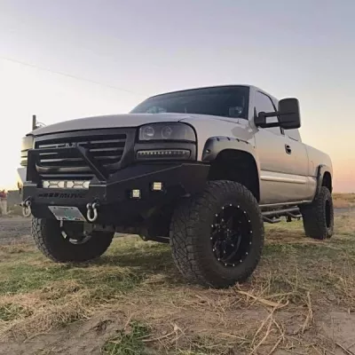 GMC 1500 2003-2007 with CLASSIC FRONT W.I.Y.KIT STANDARD installed