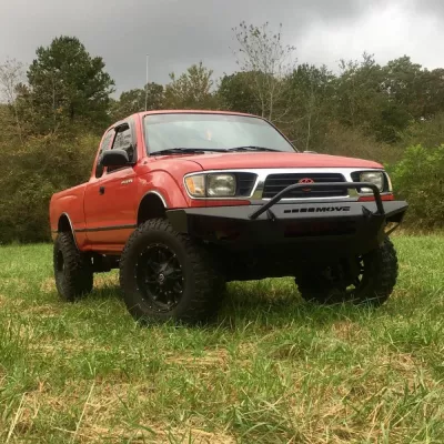 TOYOTA TACOMA 1995-2004 with PRECISION FRONT W.I.Y.KIT STANDARD installed