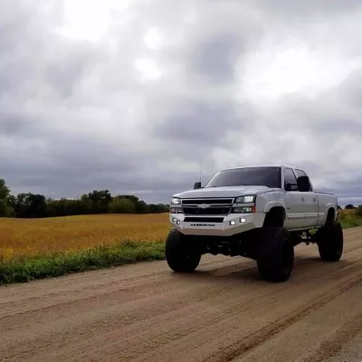 CHEVY 2500-3500HD 2003-2007 with CLASSIC FRONT Weld It Yourself STANDARD installed