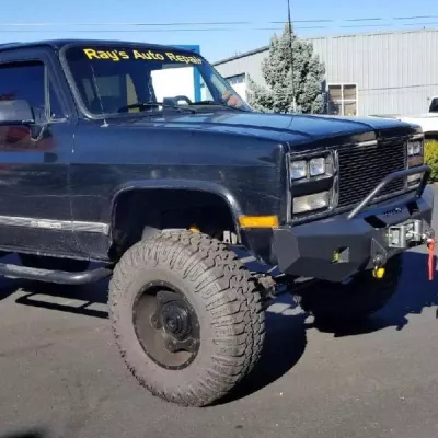CHEVY SUBURBAN 1500 1981-1991 with CLASSIC FRONT Weld It Yourself Offroad installed