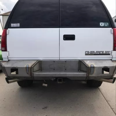CHEVY SUBURBAN 1500 1992-1999 with CLASSIC REAR Weld It Yourself STANDARD installed