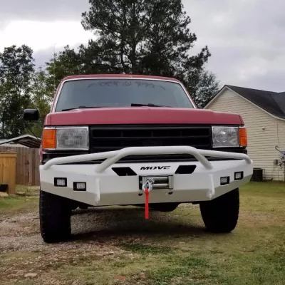 FORD BRONCO 1987-1991 with CLASSIC FRONT Weld It Yourself Offroad installed