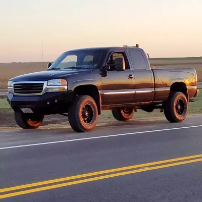 GMC 1500 2003-2007 with CLASSIC FRONT W.I.Y.KIT STANDARD installed