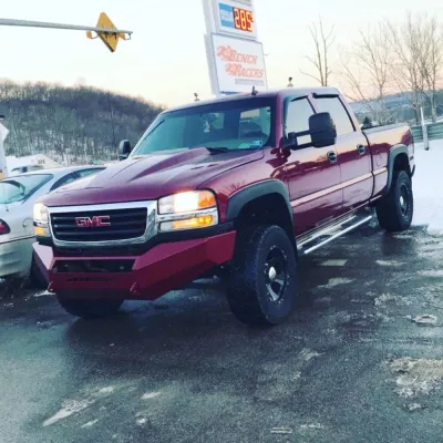 GMC 2500-3500HD 2003-2007 with CLASSIC FRONT Weld It Yourself STANDARD installed