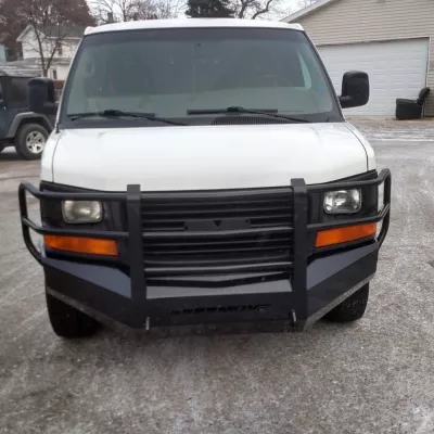 GMC SAVANA VAN 2003-2026 with CLASSIC FRONT W.I.Y.KIT STANDARD installed