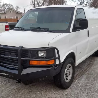 GMC SAVANA VAN 2003-2026 with CLASSIC FRONT W.I.Y.KIT STANDARD installed