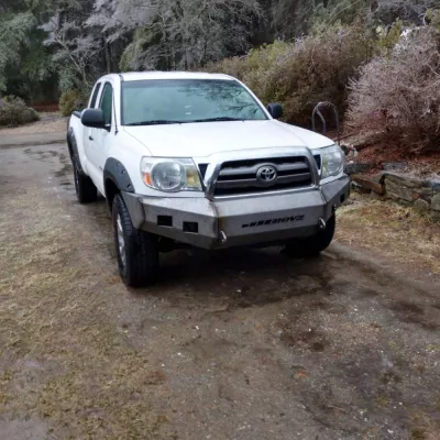 TOYOTA TACOMA 2005-2011 with CLASSIC FRONT W.I.Y.KIT STANDARD installed