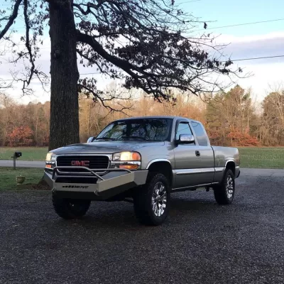 GMC 1500 1999-2002 with CLASSIC FRONT W.I.Y.KIT STANDARD installed