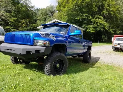 DODGE 2500-3500 1994-2002 with CLASSIC FRONT W.I.Y.KIT STANDARD installed