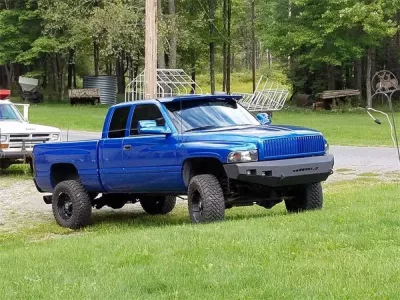 DODGE 2500-3500 1994-2002 with CLASSIC FRONT W.I.Y.KIT STANDARD installed