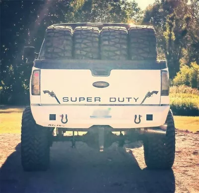 FORD F250-350 2011-2016 with CLASSIC REAR W.I.Y.KIT STANDARD installed