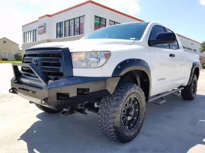 TOYOTA TUNDRA 2007-2013 with CLASSIC FRONT Weld It Yourself STANDARD installed
