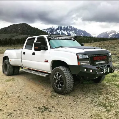CHEVY 2500-3500HD 2003-2007 with CLASSIC FRONT Weld It Yourself Offroad installed