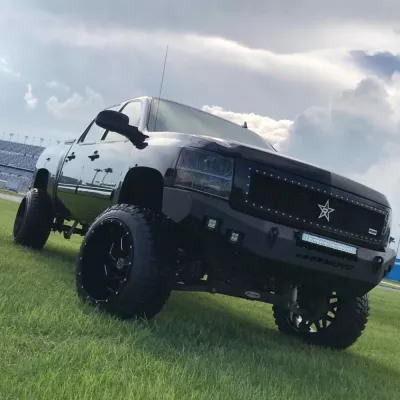 CHEVY 1500 2007.5-2013 with CLASSIC FRONT Weld It Yourself STANDARD installed