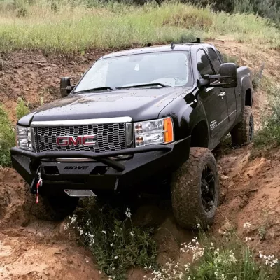 GMC 1500 2007.5-2013 with CLASSIC FRONT W.I.Y.KIT OFFROAD installed