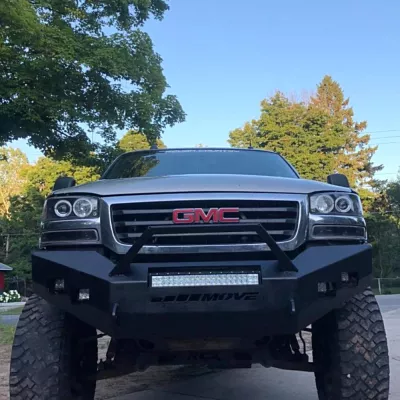 GMC 1500 2003-2007 with CLASSIC FRONT W.I.Y.KIT STANDARD installed