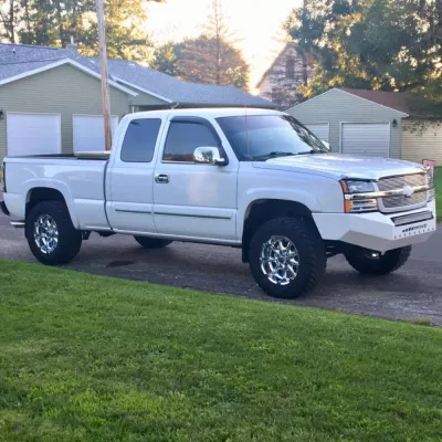 CHEVY 1500 2003-2007 with CLASSIC FRONT Weld It Yourself STANDARD installed