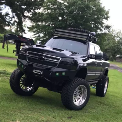 CHEVY 2500-3500HD 2003-2007 with CLASSIC FRONT Weld It Yourself Offroad installed