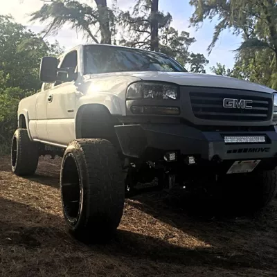 GMC 2500-3500HD 1999-2002 with CLASSIC FRONT Weld It Yourself STANDARD installed