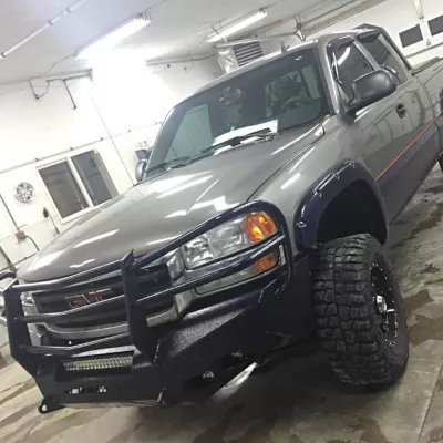 GMC 1500 2003-2007 with CLASSIC FRONT W.I.Y.KIT STANDARD installed