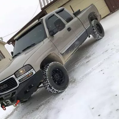 GMC 1500 1999-2002 with CLASSIC FRONT W.I.Y.KIT OFFROAD installed