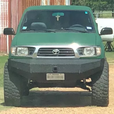 TOYOTA TACOMA 1995-2004 with CLASSIC FRONT Weld It Yourself STANDARD installed