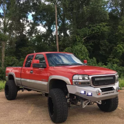 GMC 2500-3500HD 1999-2002 with CLASSIC FRONT W.I.Y.KIT STANDARD installed