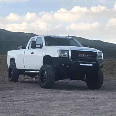 GMC 2500-3500HD 2007.5-2010 with CLASSIC FRONT Weld It Yourself STANDARD installed