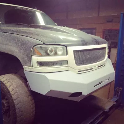 GMC 2500-3500HD 2003-2007 with CLASSIC FRONT W.I.Y.KIT STANDARD installed