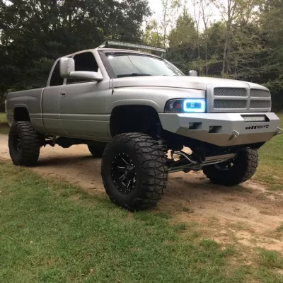 DODGE 1500 1994-2001 with CLASSIC FRONT W.I.Y.KIT STANDARD installed