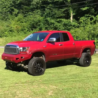 TOYOTA TUNDRA 2007-2013 with CLASSIC FRONT Weld It Yourself STANDARD installed