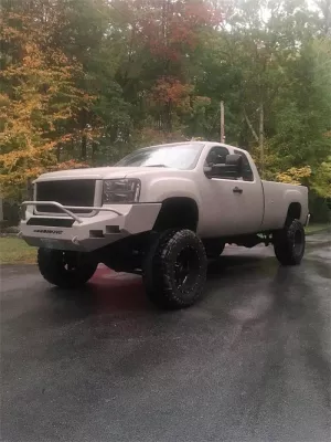 GMC 2500-3500HD 2007.5-2010 with CLASSIC FRONT W.I.Y.KIT STANDARD installed