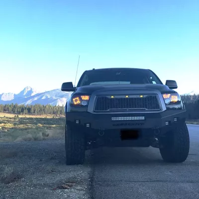 TOYOTA TUNDRA 2007-2013 with CLASSIC FRONT Weld It Yourself STANDARD installed