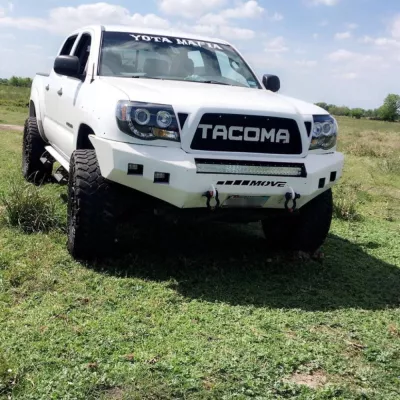 TOYOTA TACOMA 2005-2011 with CLASSIC FRONT W.I.Y.KIT STANDARD installed