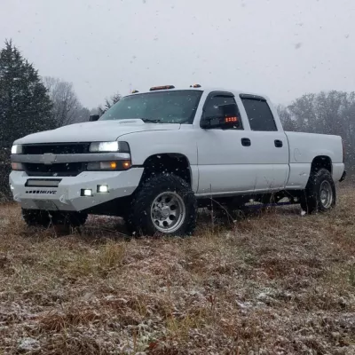 CHEVY 2500-3500HD 1999-2002 with CLASSIC FRONT Weld It Yourself STANDARD installed