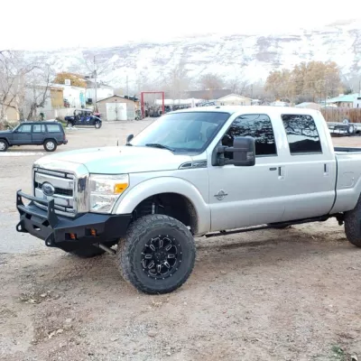 FORD F250-350 2011-2016 with CLASSIC FRONT W.I.Y.KIT OFFROAD installed
