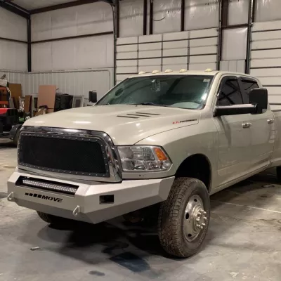 DODGE 2500-3500 2010-2018 with CLASSIC FRONT W.I.Y.KIT STANDARD installed