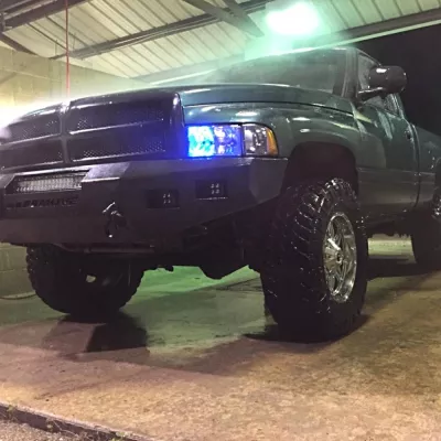 DODGE 1500 1994-2001 with CLASSIC FRONT W.I.Y.KIT STANDARD installed