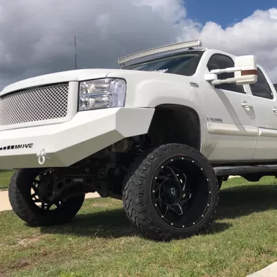 GMC 1500 2007.5-2013 with CLASSIC FRONT W.I.Y.KIT STANDARD installed