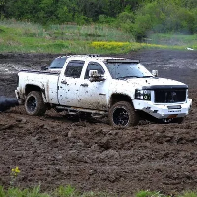 CHEVY 2500-3500HD 2007.5-2010 with CLASSIC FRONT Weld It Yourself STANDARD installed