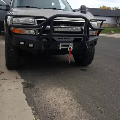 CHEVY SUBURBAN 2500 2000-2006 with CLASSIC FRONT Weld It Yourself Offroad installed