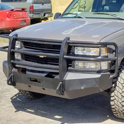 CHEVY SUBURBAN 2500 1992-1999 with CLASSIC FRONT W.I.Y.KIT OFFROAD installed