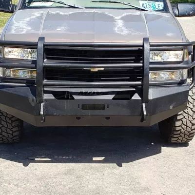 CHEVY SUBURBAN 2500 1992-1999 with CLASSIC FRONT Weld It Yourself Offroad installed