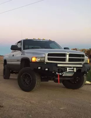DODGE 1500 1994-2001 with CLASSIC FRONT Weld It Yourself Offroad installed