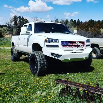 GMC 2500-3500HD 2003-2007 with PRECISION FRONT W.I.Y.KIT STANDARD installed