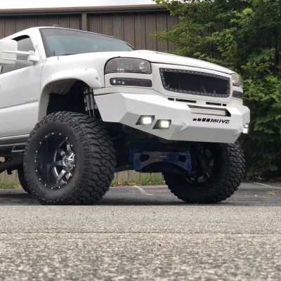 GMC 2500-3500HD 2003-2007 with CLASSIC FRONT W.I.Y.KIT STANDARD installed