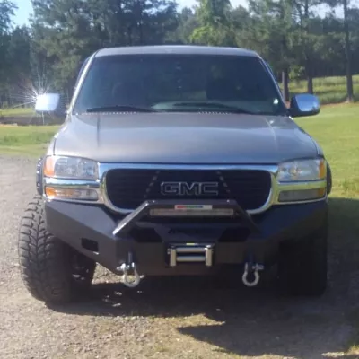 GMC 1500 1999-2002 with CLASSIC FRONT W.I.Y.KIT OFFROAD installed