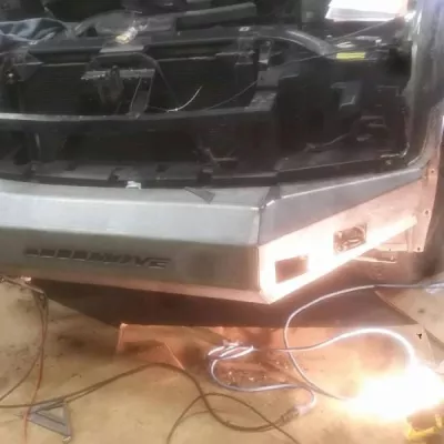 CHEVY AVALANCHE 1500 WITH CLAD 2000-2006 with CLASSIC FRONT Weld It Yourself STANDARD installed