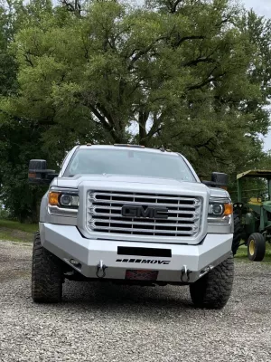 GMC 2500-3500HD 2015-2019 with CLASSIC FRONT W.I.Y.KIT STANDARD installed
